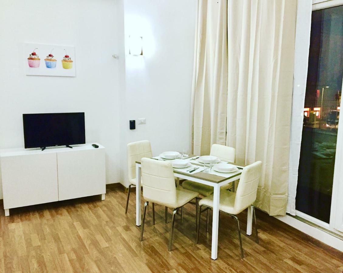 Apartment La Maison, Vicino Al Colosseo!